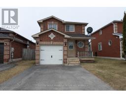 15 TIMOTHY LANE, Barrie, Ontario