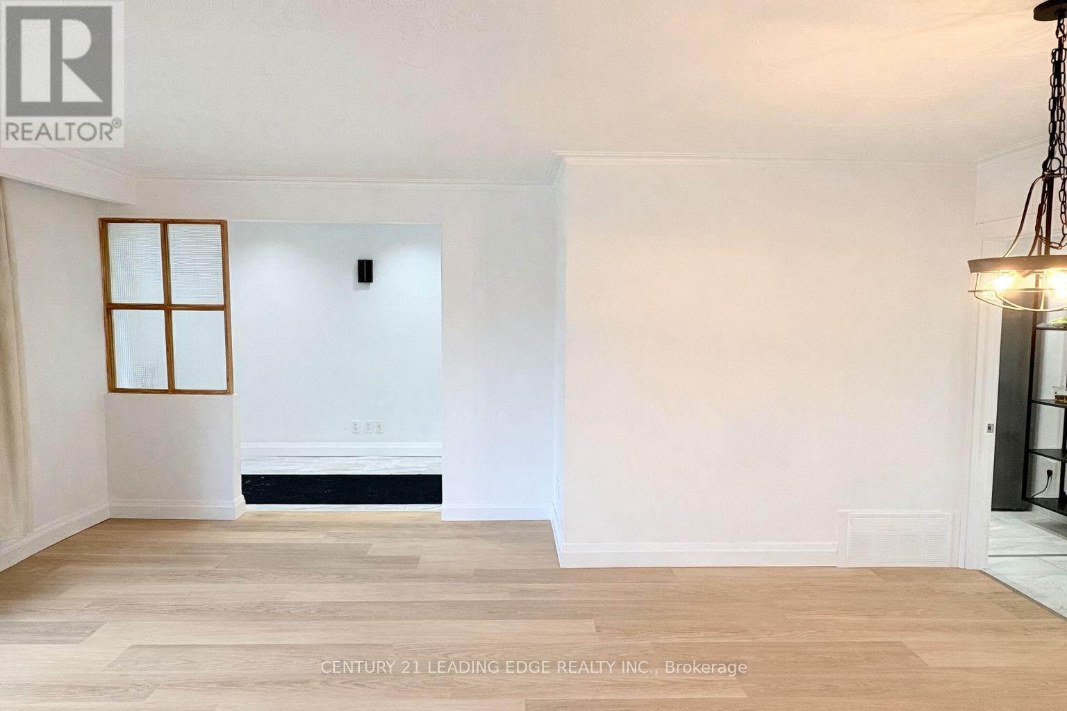 Main - 98 Benshire Drive, Toronto, Ontario M1H 1M5 - Photo 5 - E12918796