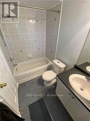 2245 Hummingbird Way, Oakville, Ontario  L6M 3Z7 - Photo 11 - W12914650