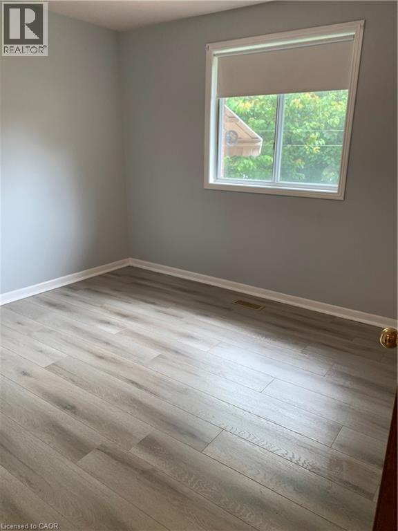 132 Howe Avenue Unit# A, Hamilton, Ontario  L9A 1X6 - Photo 5 - 40814657