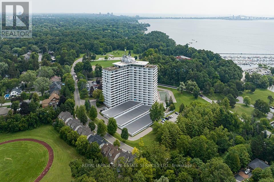 A24 - 20 North Shore Boulevard W, Burlington, Ontario L7T 1A1 - Photo 21 - W12919330