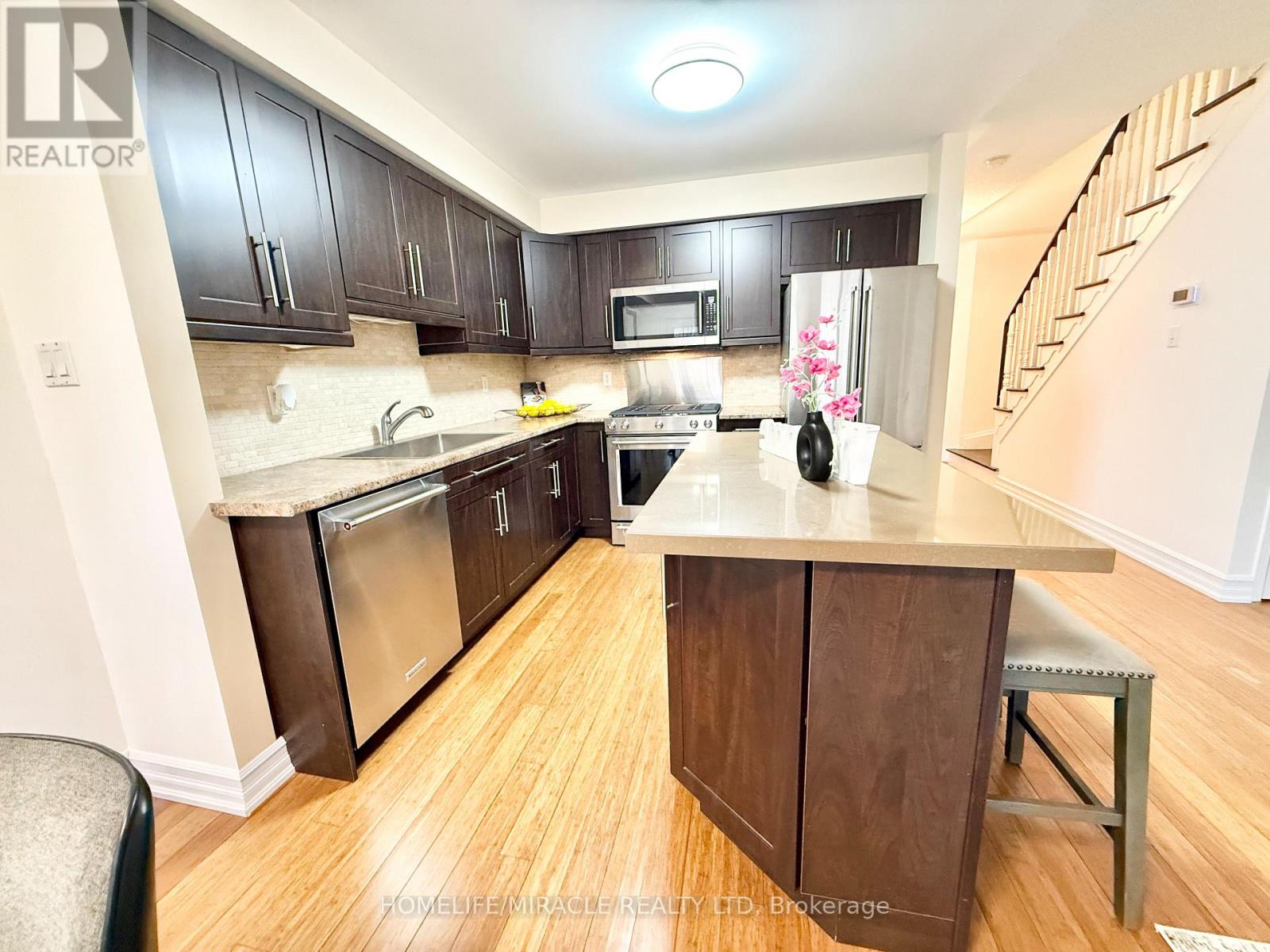 #28 - 5530 Glen Erin Drive, Mississauga, Ontario  L5M 6E8 - Photo 7 - W12919462