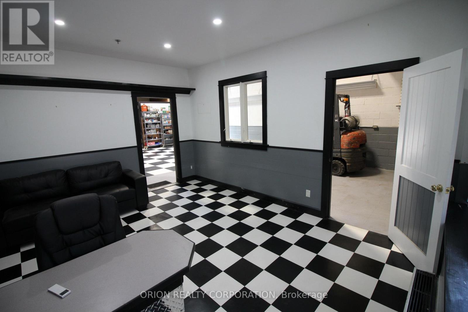 15 - 1095 Strathy Avenue, Mississauga (Lakeview), Ontario  L5E 2K1 - Photo 5 - W12919474