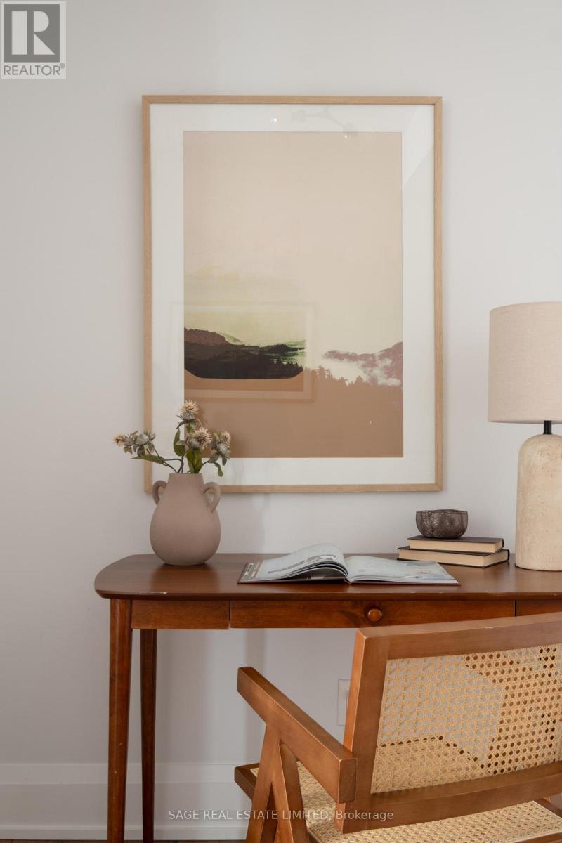 612 - 2 Old Mill Drive, Toronto, Ontario  M6S 0A2 - Photo 17 - W12919498