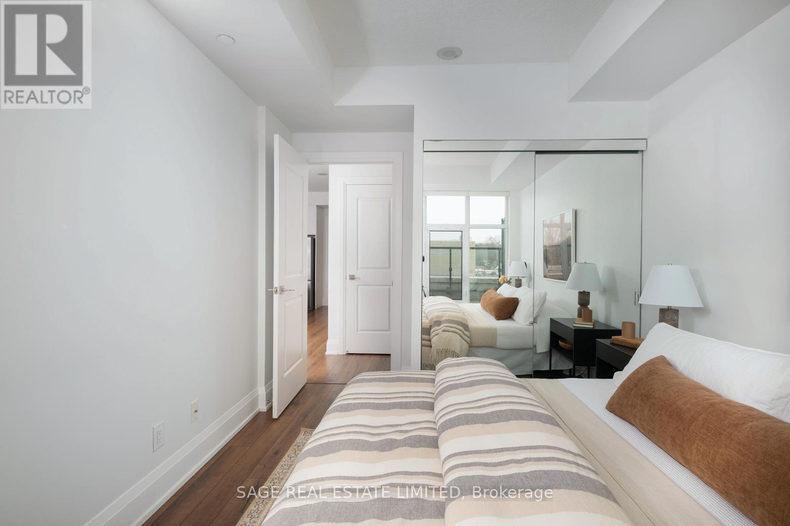 612 - 2 Old Mill Drive, Toronto, Ontario  M6S 0A2 - Photo 20 - W12919498