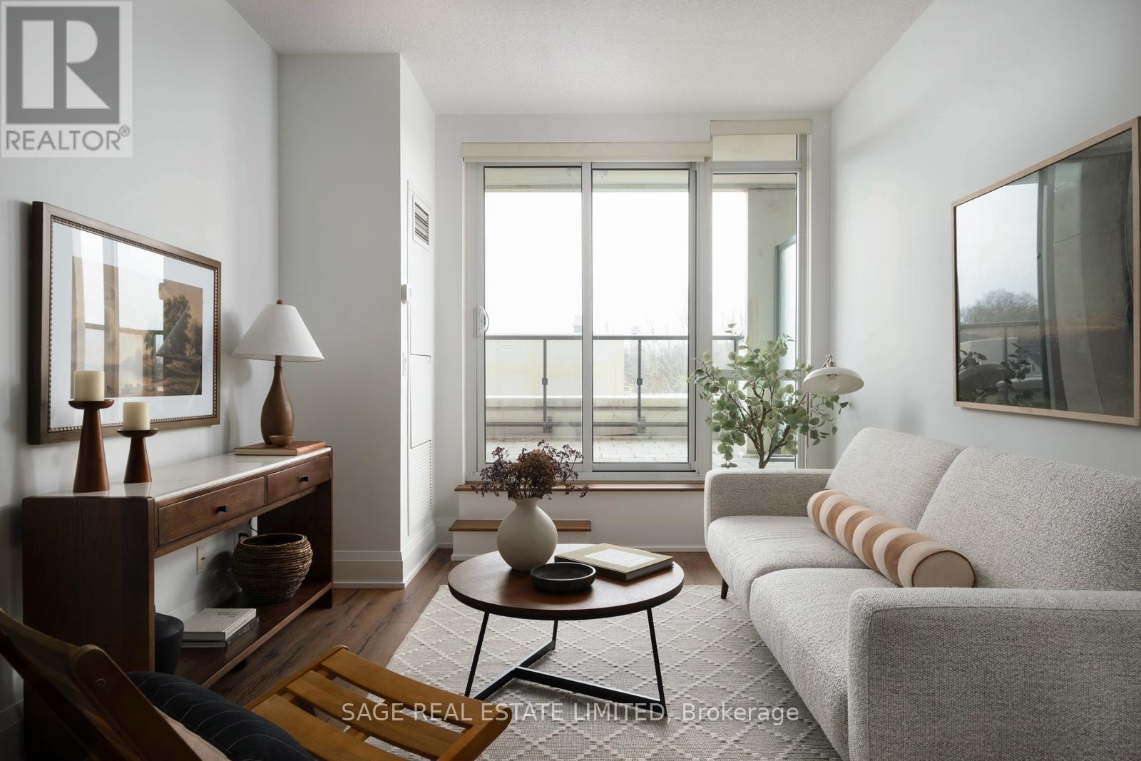 612 - 2 Old Mill Drive, Toronto, Ontario  M6S 0A2 - Photo 3 - W12919498