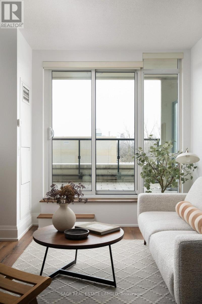 612 - 2 Old Mill Drive, Toronto, Ontario  M6S 0A2 - Photo 4 - W12919498