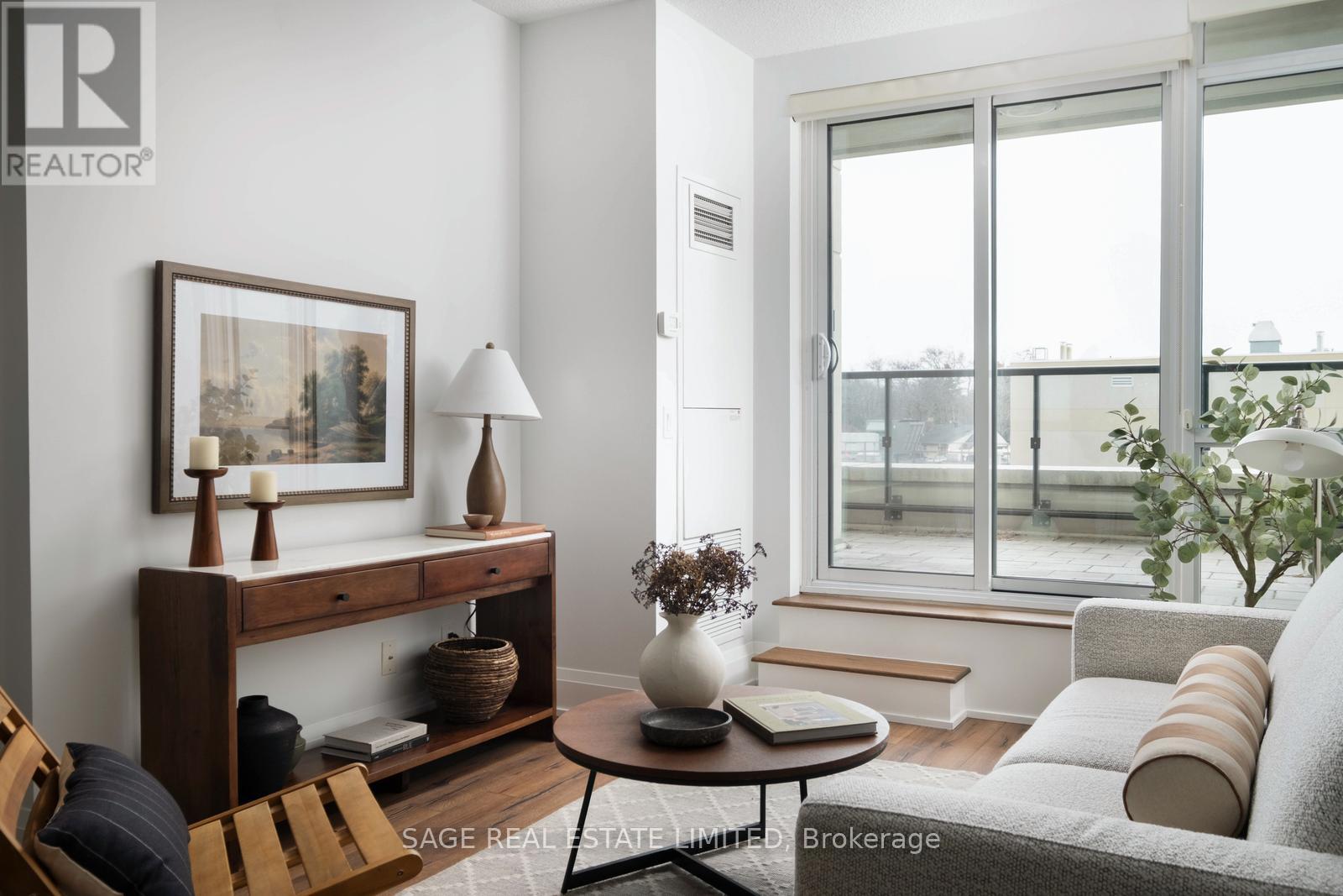 612 - 2 Old Mill Drive, Toronto, Ontario  M6S 0A2 - Photo 5 - W12919498