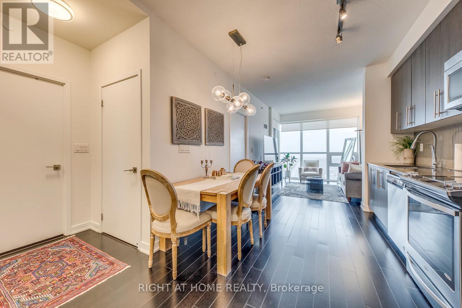 3911 - 4011 Brickstone Mews, Mississauga, Ontario  L5B 0G3 - Photo 17 - W12919504