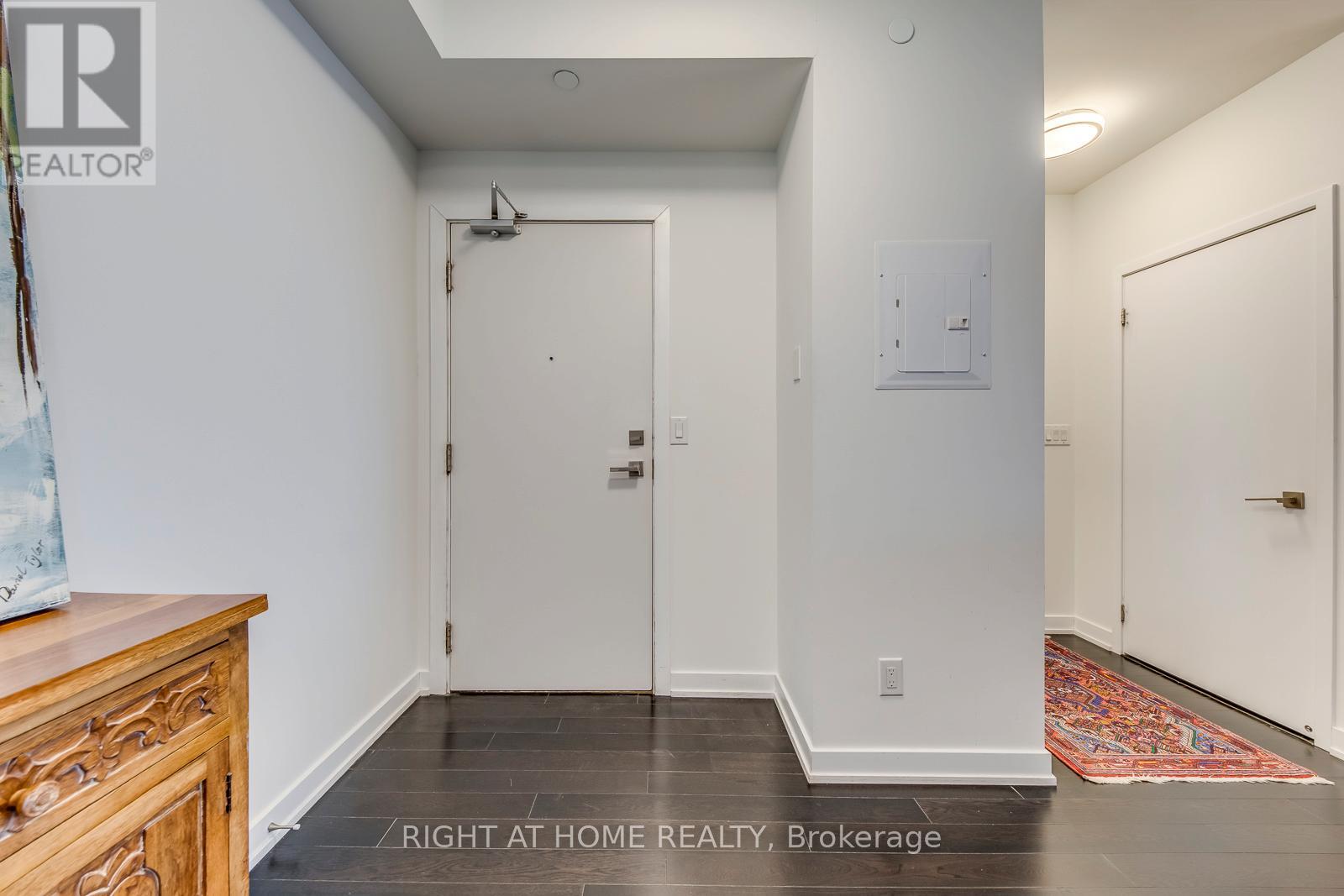 3911 - 4011 Brickstone Mews, Mississauga, Ontario  L5B 0G3 - Photo 6 - W12919504