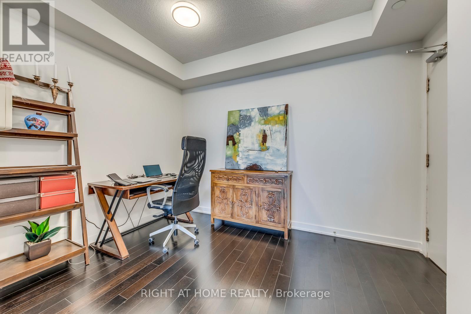 3911 - 4011 Brickstone Mews, Mississauga, Ontario  L5B 0G3 - Photo 8 - W12919504