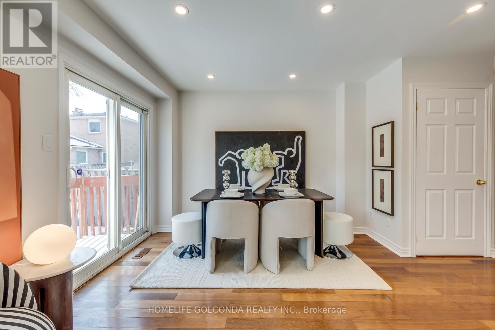 439 Bluesky Crescent, Mississauga, Ontario  L5R 2R9 - Photo 10 - W12919506