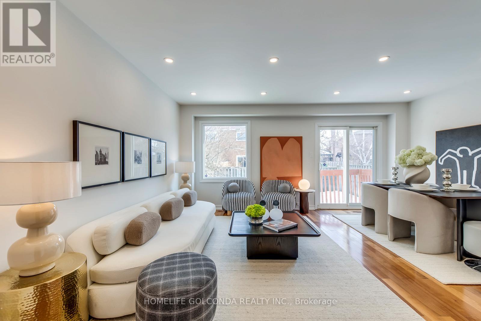 439 Bluesky Crescent, Mississauga, Ontario  L5R 2R9 - Photo 3 - W12919506