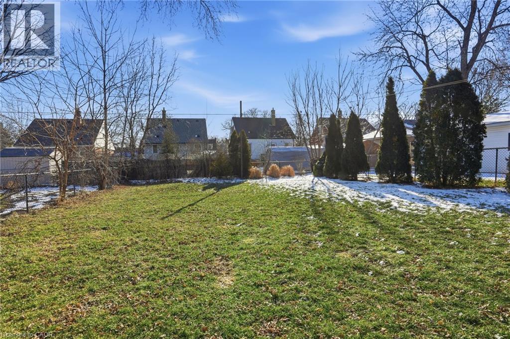 176 Adair Avenue N, Hamilton, Ontario  L8H 6A9 - Photo 37 - 40808422