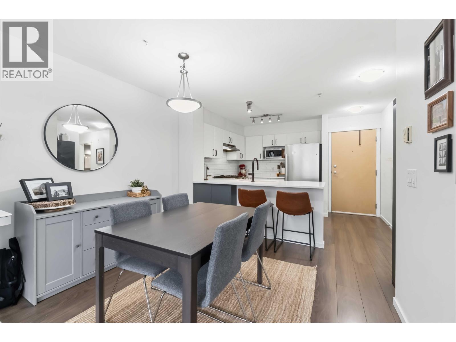 308 801 Klahanie Drive, Port Moody, British Columbia  V3H 5K4 - Photo 7 - R3103158