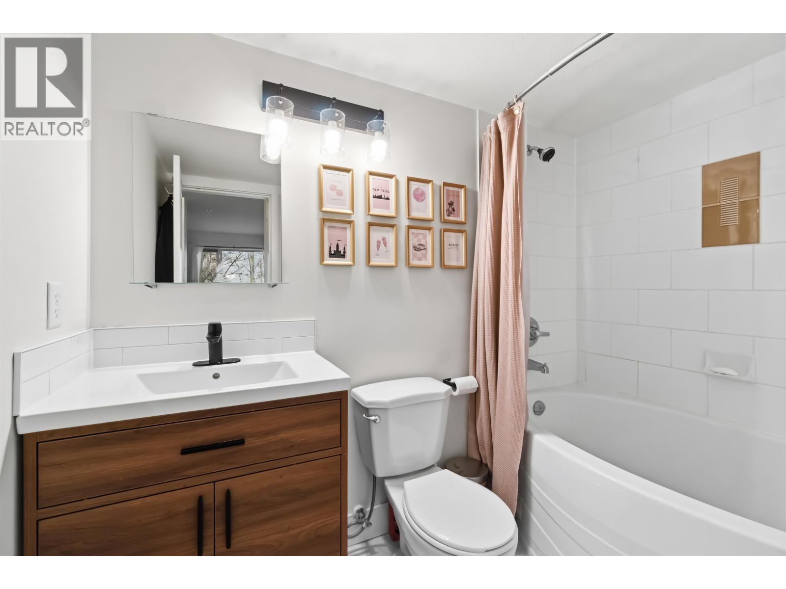 308 801 Klahanie Drive, Port Moody, British Columbia  V3H 5K4 - Photo 19 - R3103158