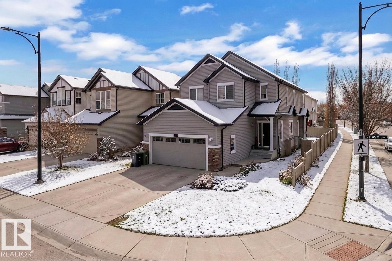 6159 12 AV SW, Edmonton, Alberta