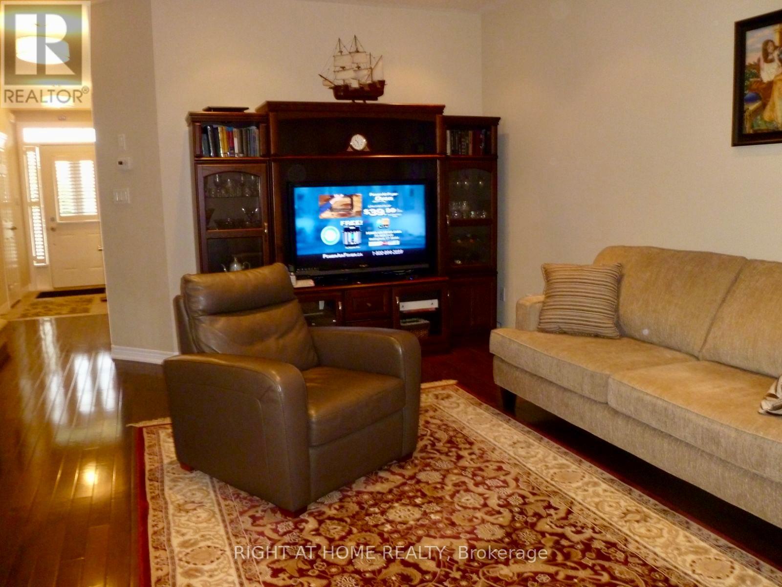 12 - 400 Stonehenge Drive, Hamilton (Meadowlands), Ontario  L9K 0A2 - Photo 9 - X12912200