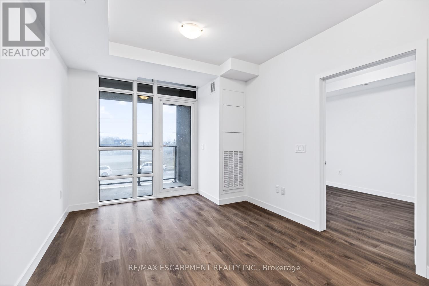 220 - 461 Green Road, Hamilton, Ontario  L8E 0L5 - Photo 14 - X12919358