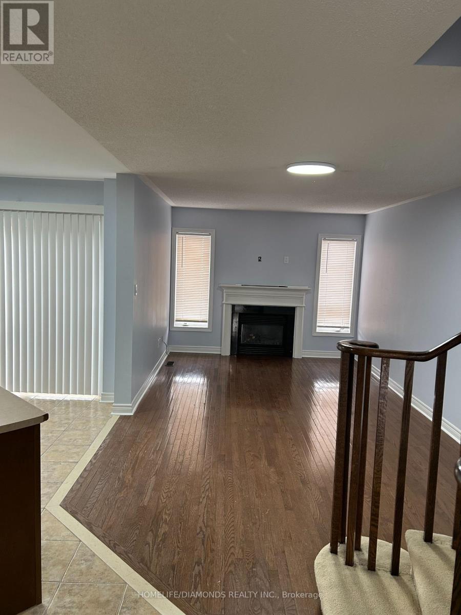 22 Colonel Lyall Street, St. Catharines, Ontario  L2P 0B3 - Photo 3 - X12919362