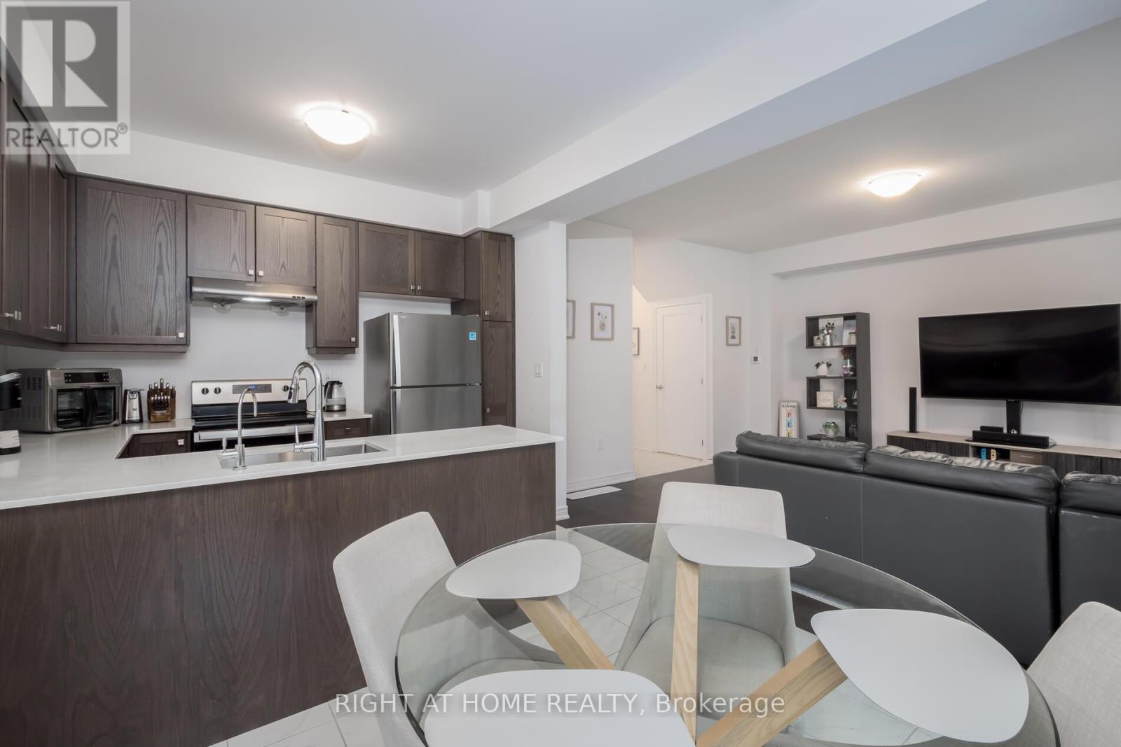 6 Broddy Avenue, Brantford, Ontario  N3T 0V2 - Photo 16 - X12919406