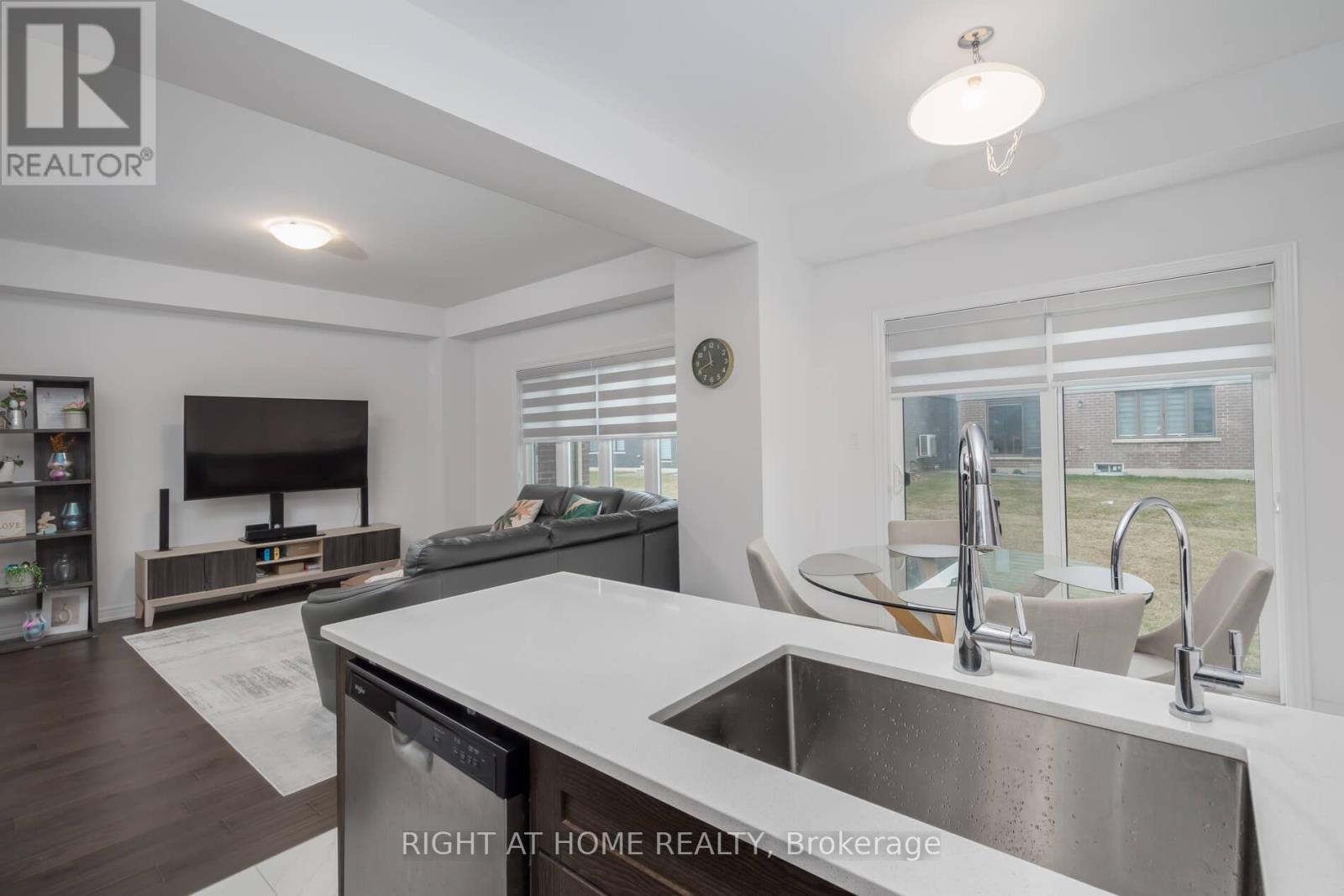 6 Broddy Avenue, Brantford, Ontario  N3T 0V2 - Photo 20 - X12919406