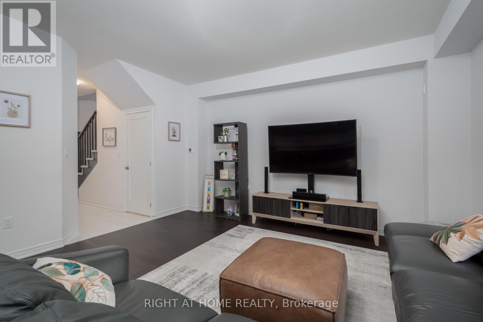 6 Broddy Avenue, Brantford, Ontario  N3T 0V2 - Photo 9 - X12919406