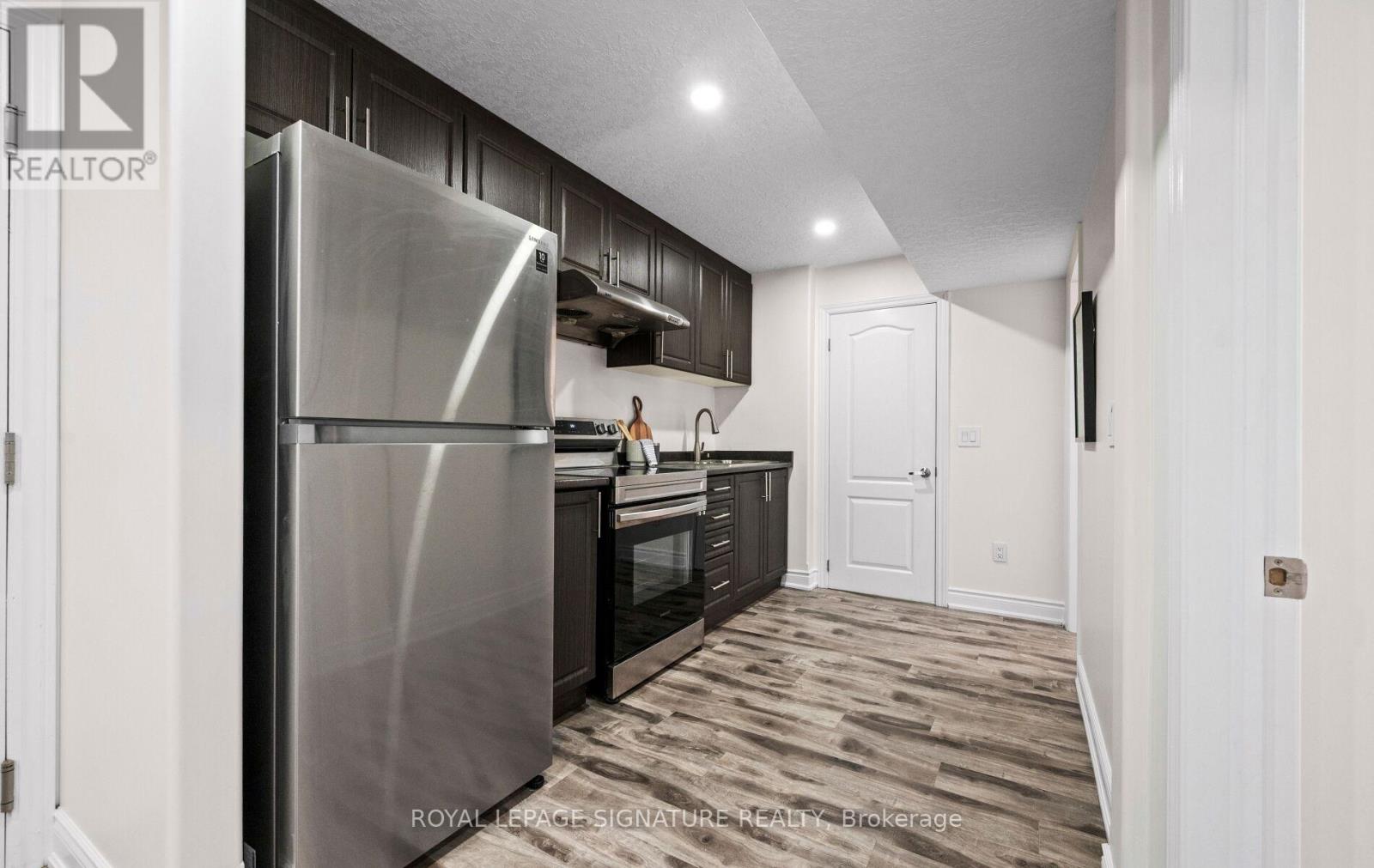 67 Watermill Street, Kitchener, Ontario  N2P 0H4 - Photo 35 - X12919422