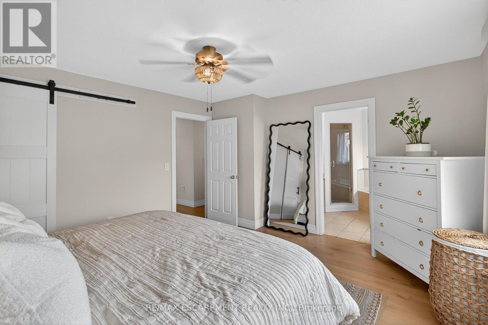 99 Fiddlehead Crescent, Hamilton, Ontario  L8B 0Y1 - Photo 12 - X12919476