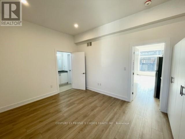 29 Summersides Mews, Pelham, Ontario  L0S 1E6 - Photo 16 - X12919524