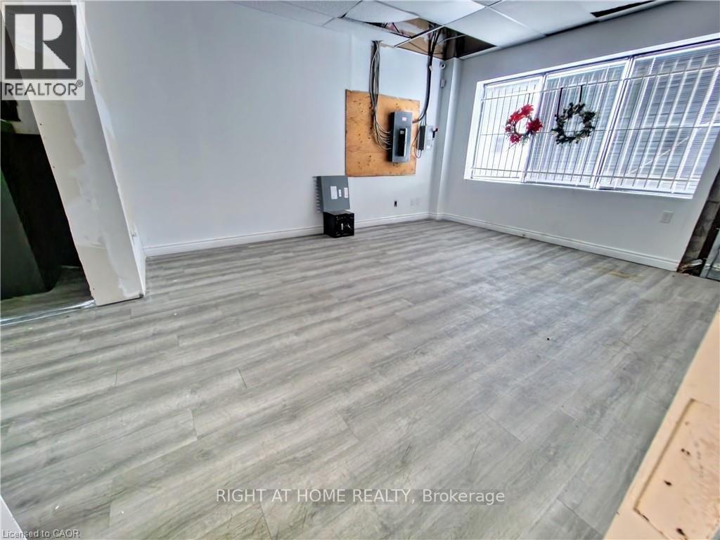 9 - 1447 Upper Ottawa Street, Hamilton (Rymal), Ontario  L8W 3J6 - Photo 2 - X12919542