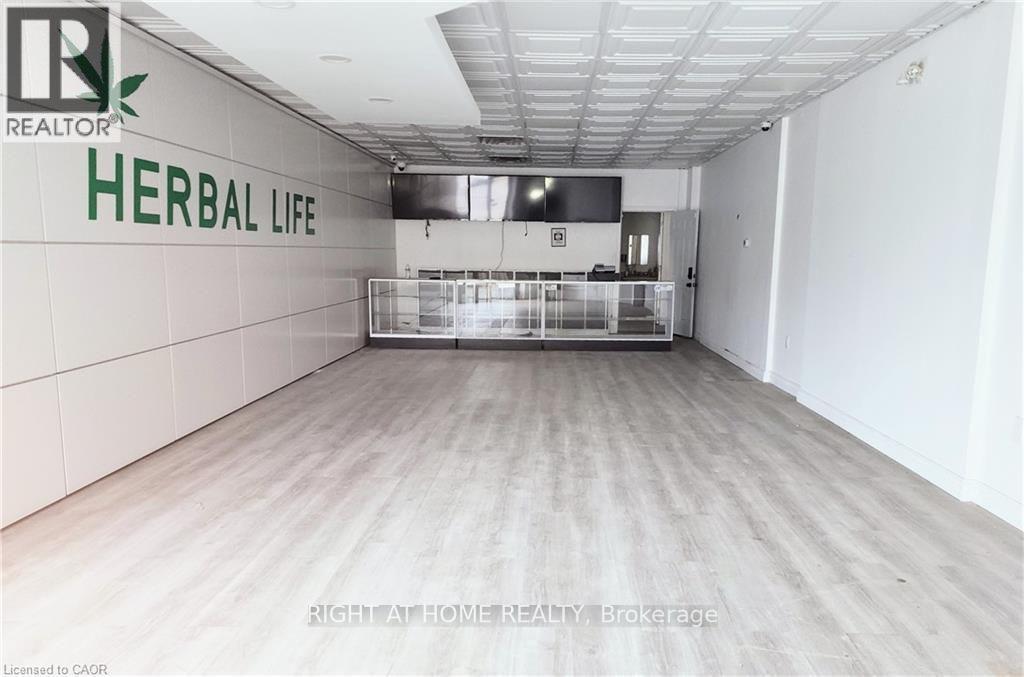 9 - 1447 Upper Ottawa Street, Hamilton (Rymal), Ontario  L8W 3J6 - Photo 3 - X12919542