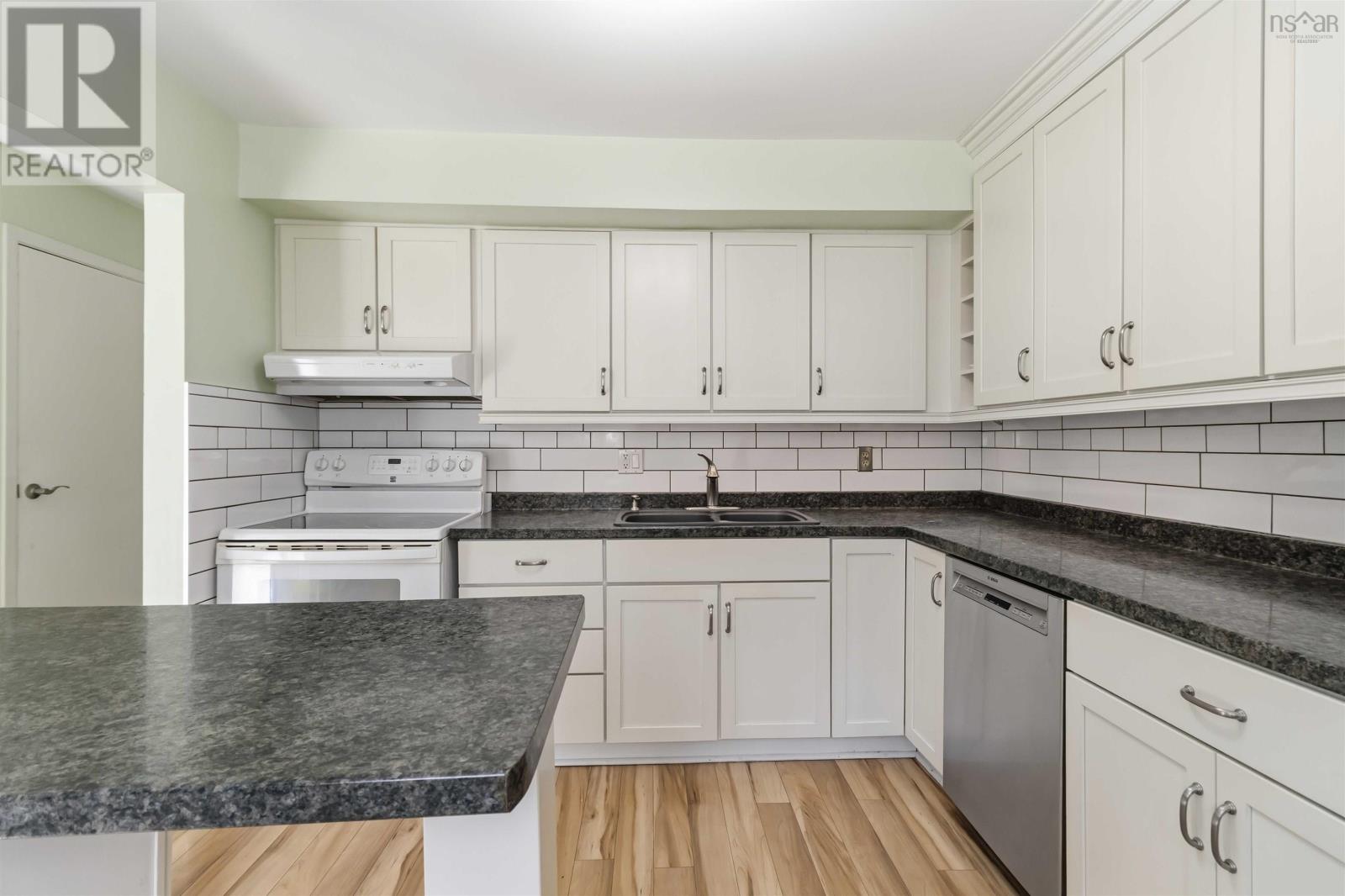 103 Forestside Crescent, Halifax, Nova Scotia  B3M 1M5 - Photo 21 - 202605422