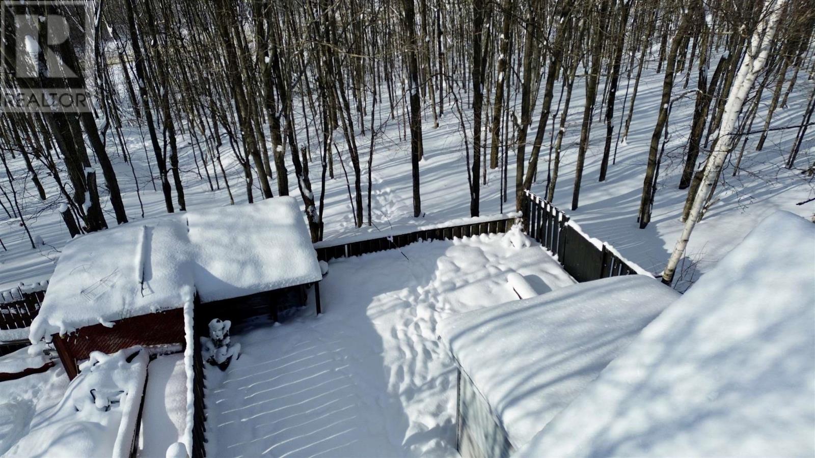 104 Taylor Blvd, Elliot Lake, Ontario  P5A 3K2 - Photo 10 - SM260533