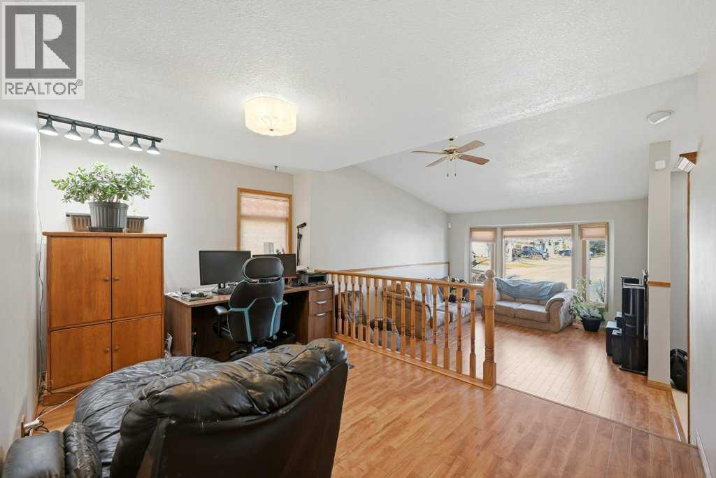 119 Macewan Meadow Way Nw, Calgary, Alberta  T3K 3H9 - Photo 7 - A2296106