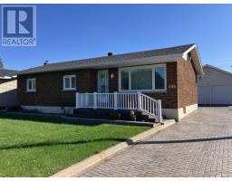 106 Superior DR, Sault Ste. Marie, Ontario