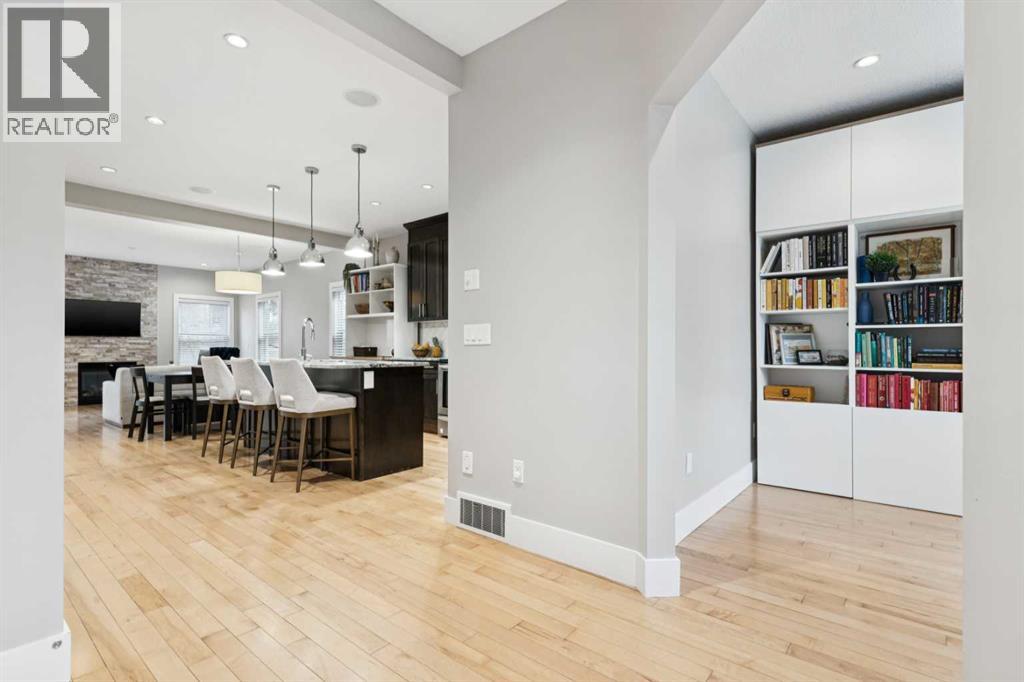 4509 19 Avenue Nw, Calgary, Alberta  T3B 0S1 - Photo 1 - A2269655