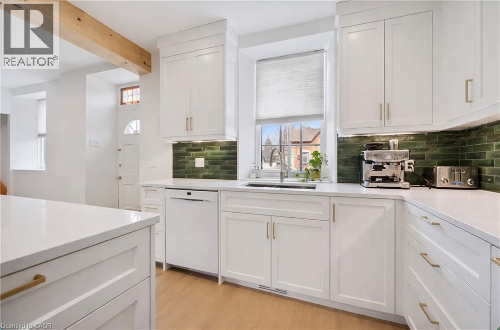 200 E St George Street E, Fergus, Ontario  N1M 1K4 - Photo 17 - 40812699