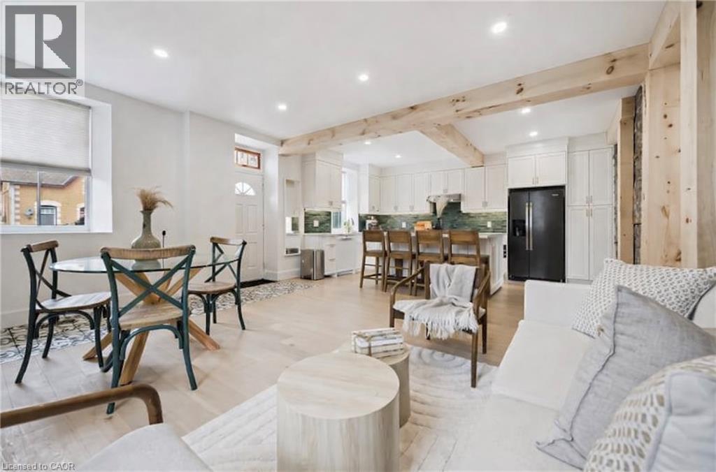 200 E St George Street E, Fergus, Ontario  N1M 1K4 - Photo 19 - 40812699