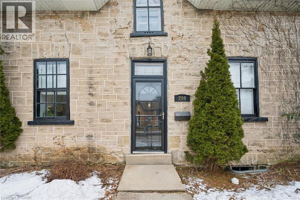 200 E St George Street E, Fergus, Ontario  N1M 1K4 - Photo 9 - 40812699