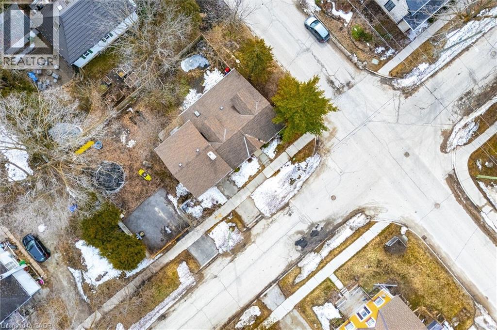 200 E St George Street E, Fergus, Ontario  N1M 1K4 - Photo 6 - 40812699