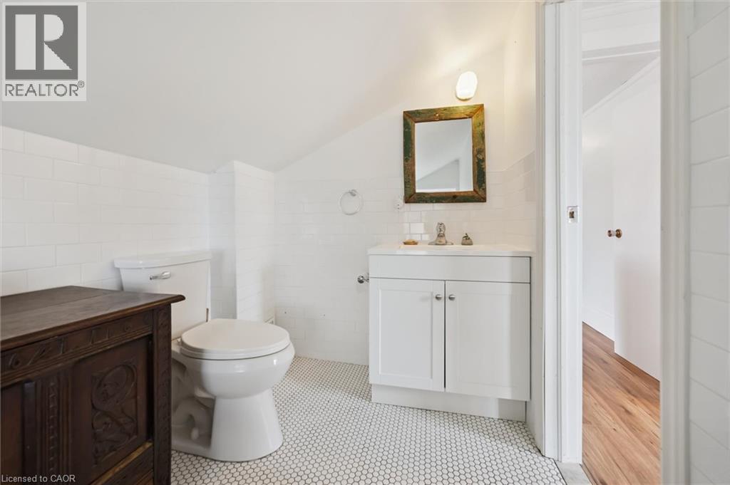 200 E St George Street E, Fergus, Ontario  N1M 1K4 - Photo 33 - 40812699