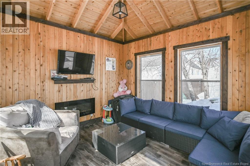 497 Rue De L'eglise, Tracadie, New Brunswick  E1X 1B1 - Photo 11 - NB135785