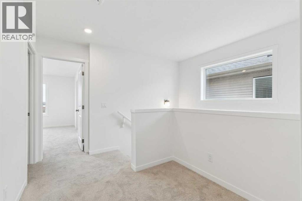 83 Southbow Village Way, Cochrane, Alberta  T4C 3N3 - Photo 31 - A2291886