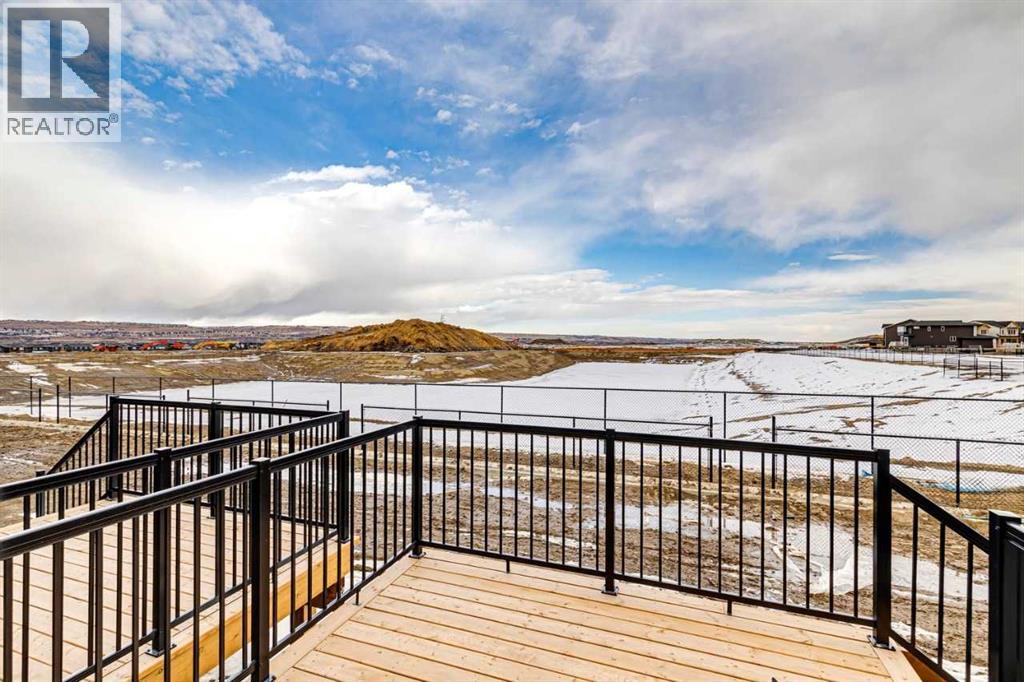 83 Southbow Village Way, Cochrane, Alberta  T4C 3N3 - Photo 36 - A2291886