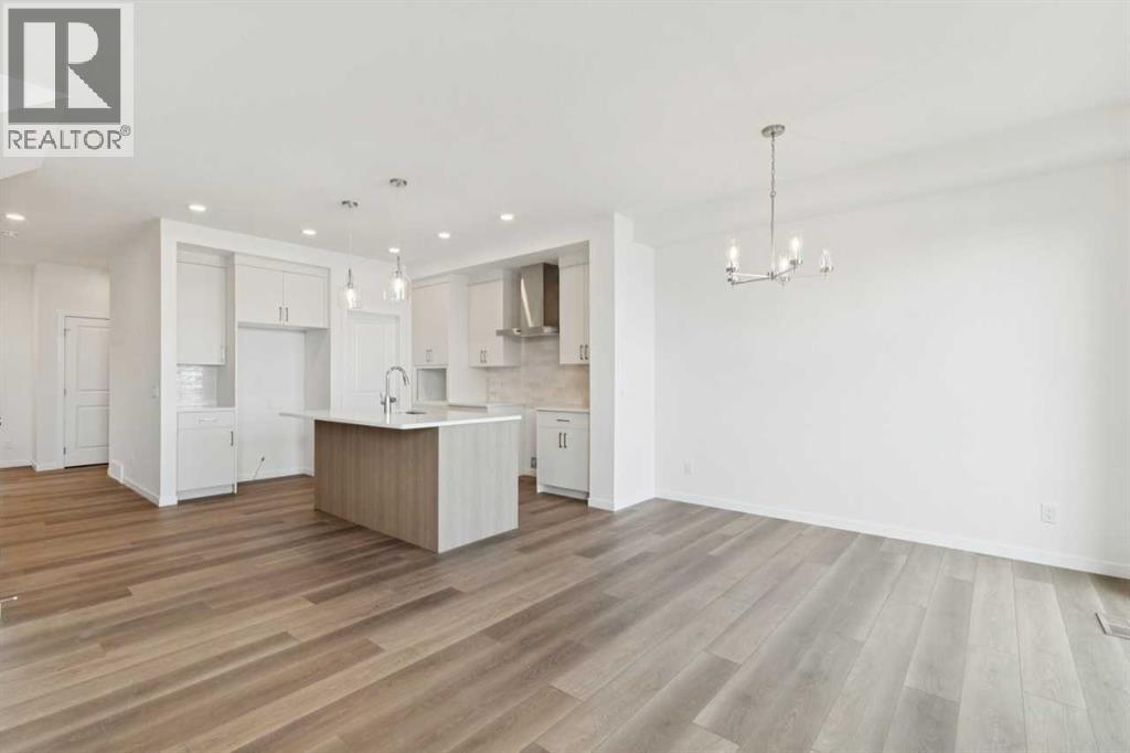 83 Southbow Village Way, Cochrane, Alberta  T4C 3N3 - Photo 13 - A2291886