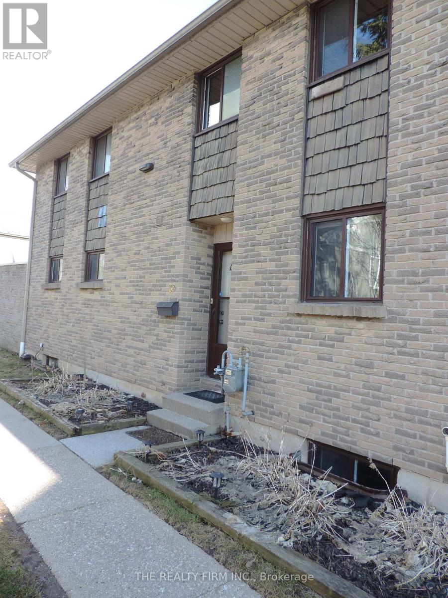 33 - 474 Southdale Road E, London South (South Q), Ontario  N6E 1A4 - Photo 3 - X12919552