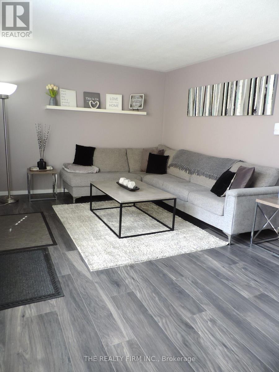 33 - 474 Southdale Road E, London South (South Q), Ontario  N6E 1A4 - Photo 6 - X12919552