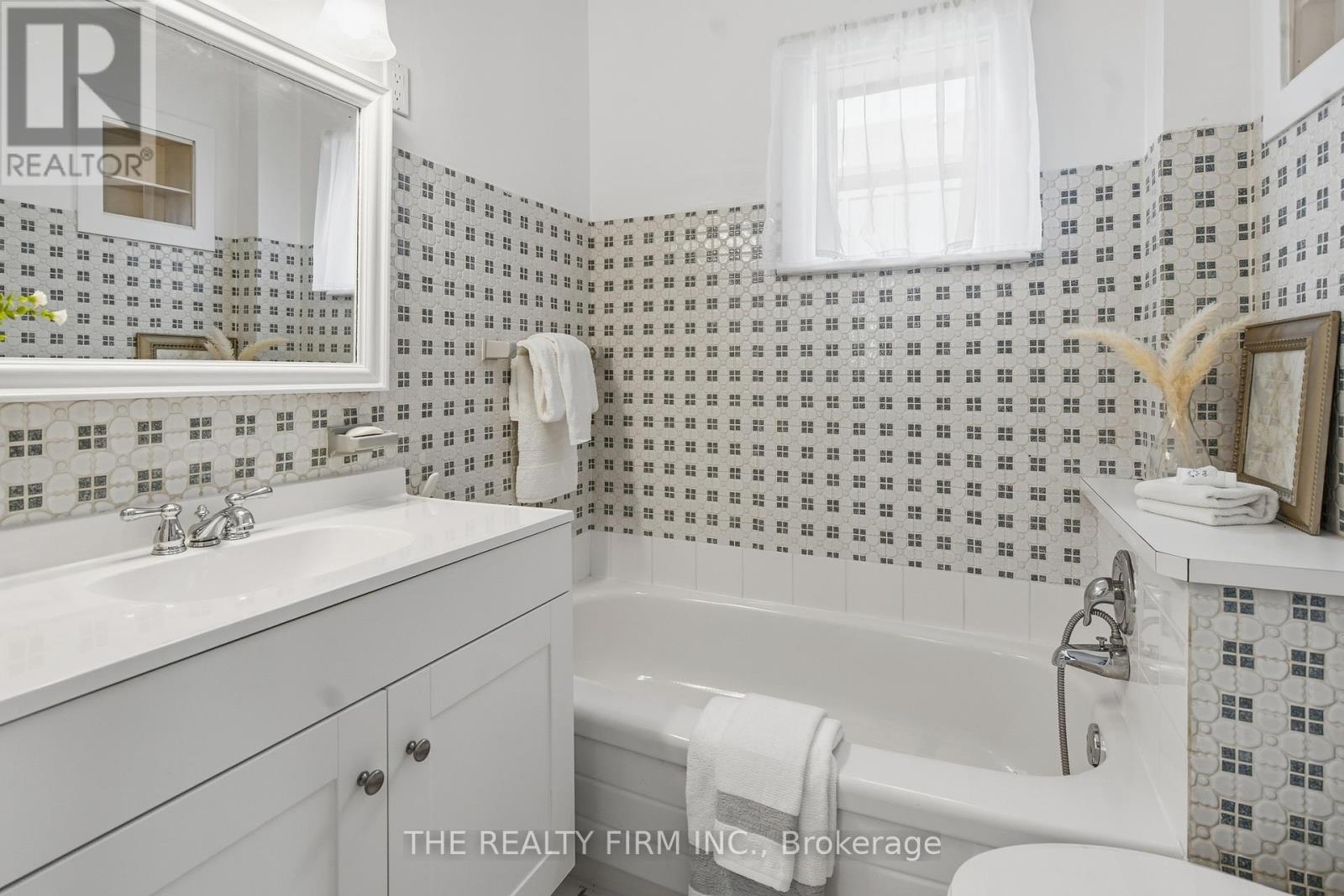 908 William Street, London East, Ontario  N5Y 2S6 - Photo 21 - X12919684