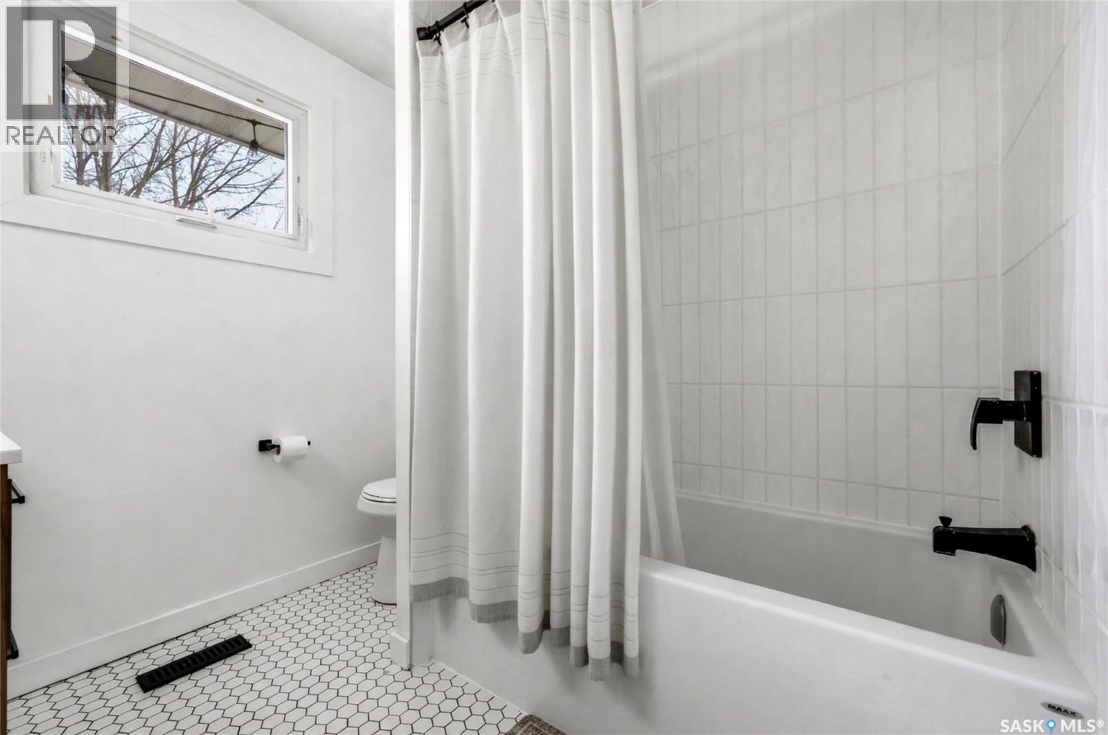 180 Tremaine Avenue, Regina, Saskatchewan  S4R 6S6 - Photo 13 - SK031212